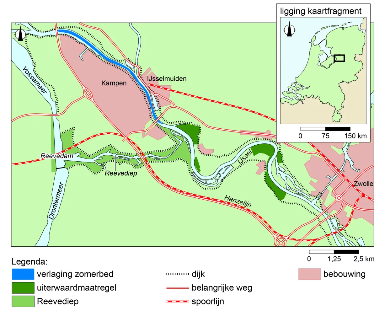 Kaart van het Reevediep bij Kampen met de IJssel, het Reevediep, dijken, wegen, het spoor en de bebouwing van Kampen en Zwolle.