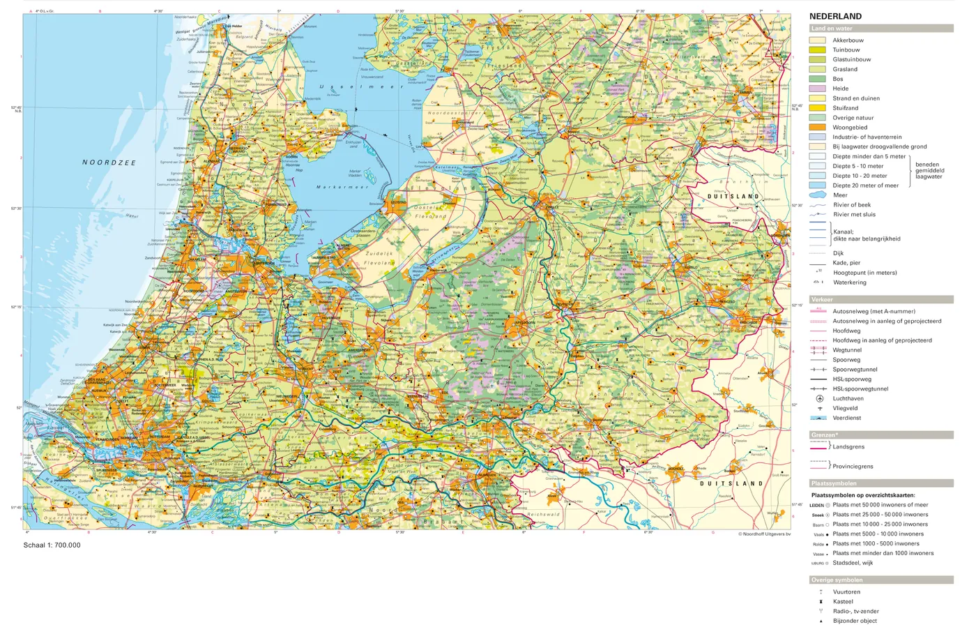 Kaart van Midden-Nederland met de IJssel, het IJsselmeer, bebouwing en hoogtes.