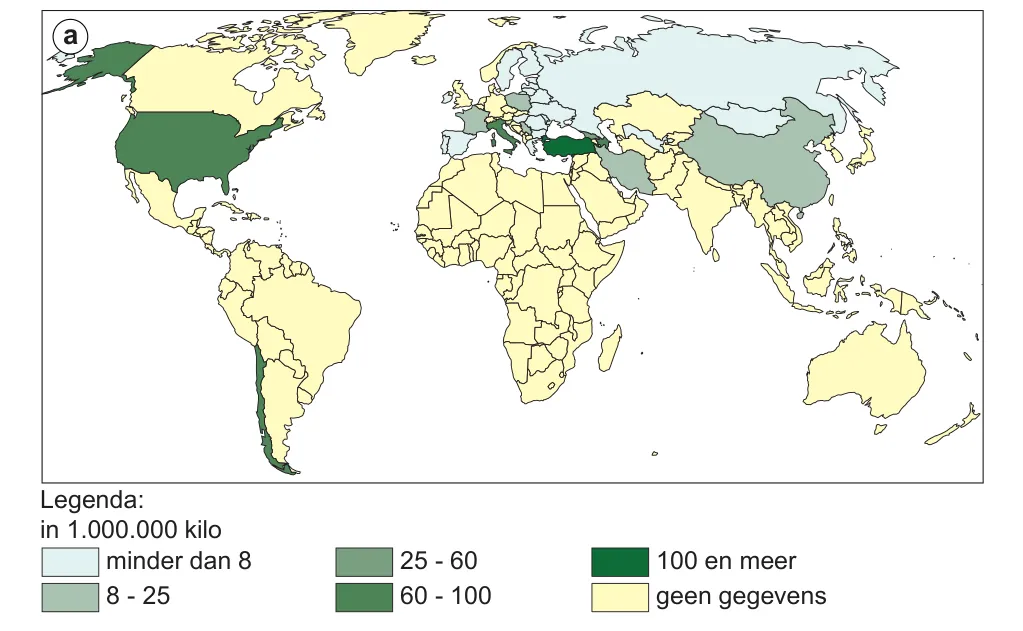 Wereldkaart a met hoeveelheden in miljoen kilo per land, in klassen van minder dan 8 tot 100 en meer; de hoogste waarden liggen in Turkije, Italië, de Verenigde Staten en Chili.