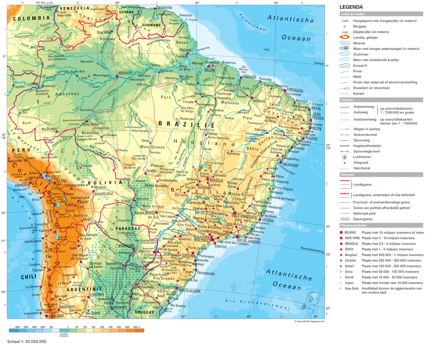 Kaart van Brazilië met het reliëf, de rivieren, de steden en de legenda, met de Amazone en de Tocantins in het noorden.