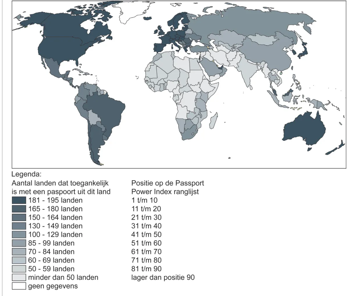Wereldkaart in grijsblauwe tinten met per land het aantal landen dat toegankelijk is met een paspoort uit dat land en de bijbehorende positie op de ranglijst, van 181 - 195 landen (positie 1 t/m 10) tot minder dan 50 landen (lager dan positie 90). Noord-Amerika, Europa, Japan, Australië en Nieuw-Zeeland zijn het donkerst; grote delen van Afrika, het Midden-Oosten en Zuid-Azië zijn het lichtst.