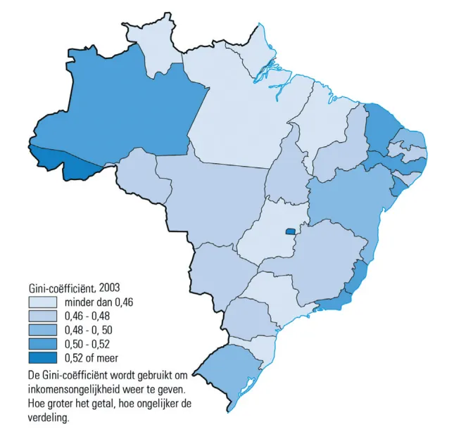 Kaart van Brazilië per deelstaat met de Gini-coëfficiënt in 2003, in vijf klassen van minder dan 0,46 tot 0,52 of meer. Het Federaal District, een aantal deelstaten in het noordoosten en het westen hebben hoge waarden. Onderschrift: de Gini-coëfficiënt wordt gebruikt om inkomensongelijkheid weer te geven; hoe groter het getal, hoe ongelijker de verdeling.