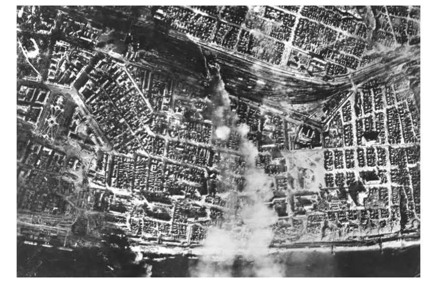 Luchtfoto van inslagen van bommen op Stalingrad.